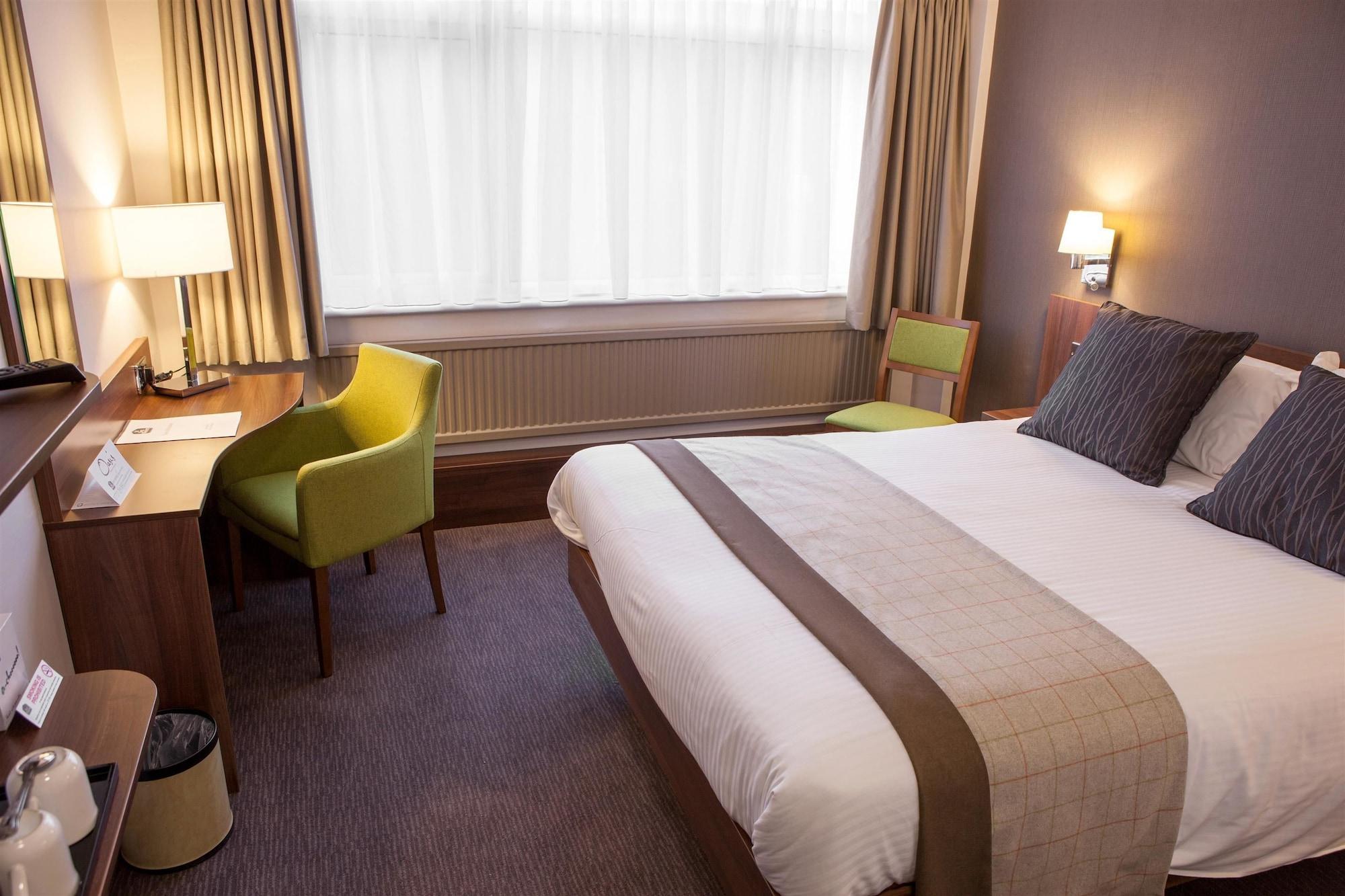 Cresta Court Hotel Олтрингем Экстерьер фото